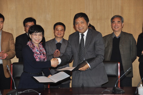 投资促进局与北京外国语大学签署合作协议