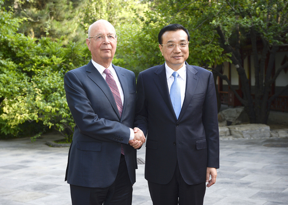 中国国务院总理李克强2014年5月28日下午在钓鱼台国宾馆会见世界经济论坛主席施瓦布。